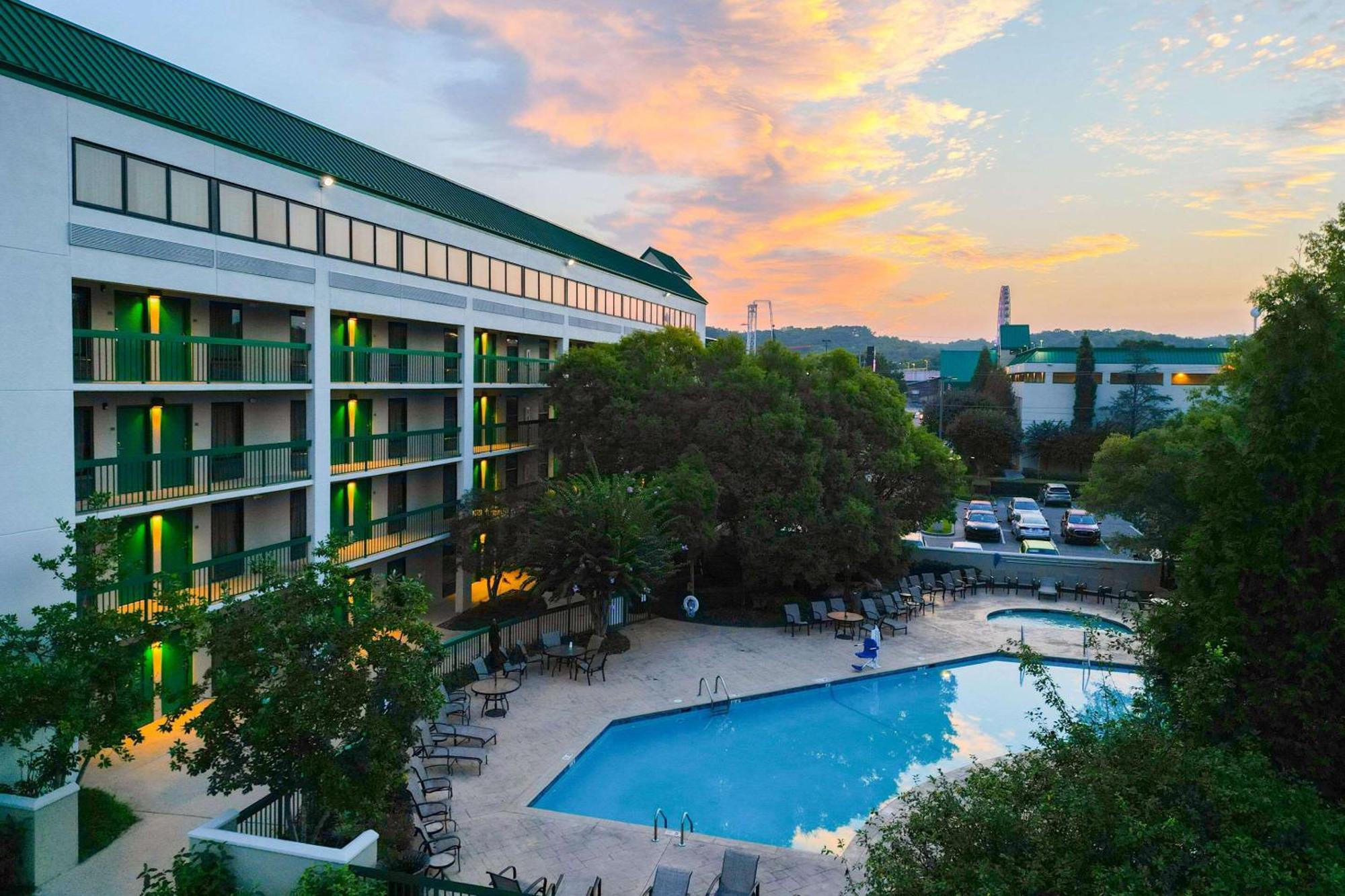 Quality Inn Near The Island Pigeon Forge Ngoại thất bức ảnh