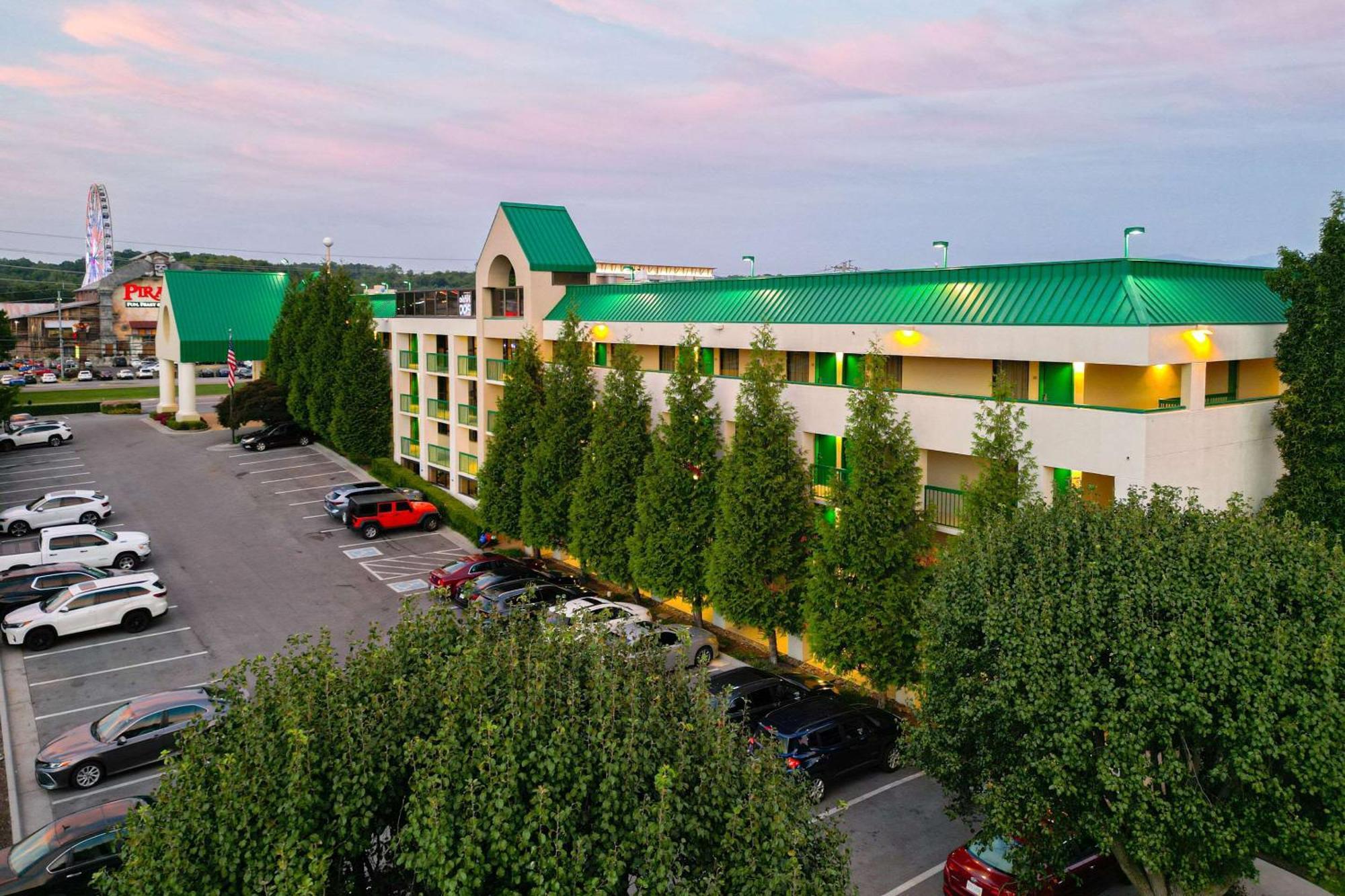 Quality Inn Near The Island Pigeon Forge Ngoại thất bức ảnh