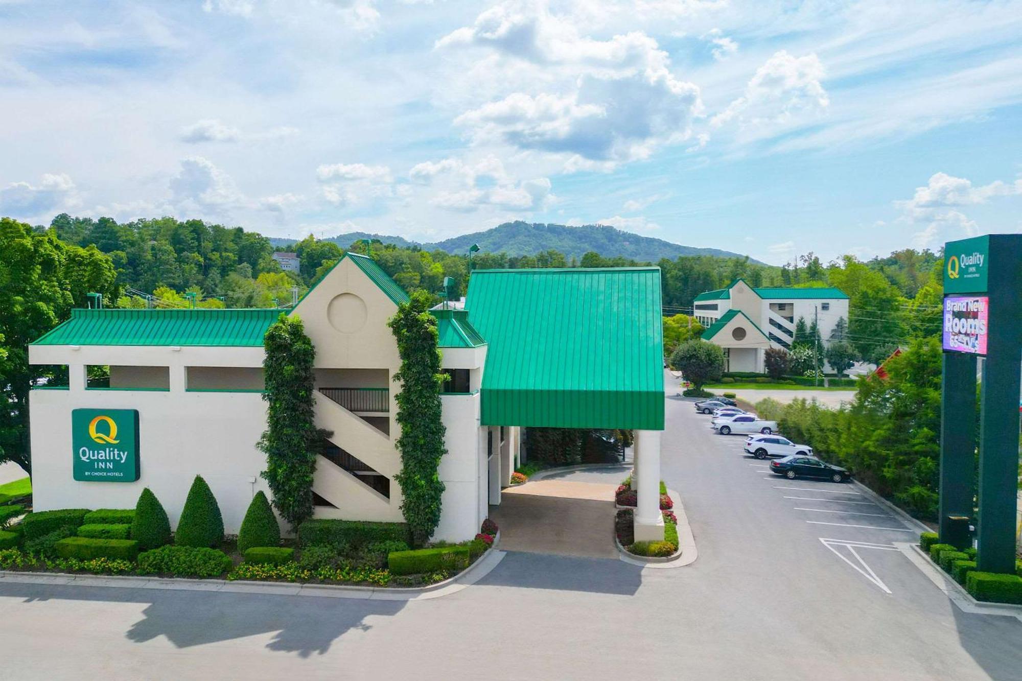 Quality Inn Near The Island Pigeon Forge Ngoại thất bức ảnh